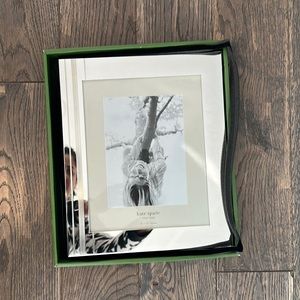 Brand new Kate Spade 8 x 10 silver frame